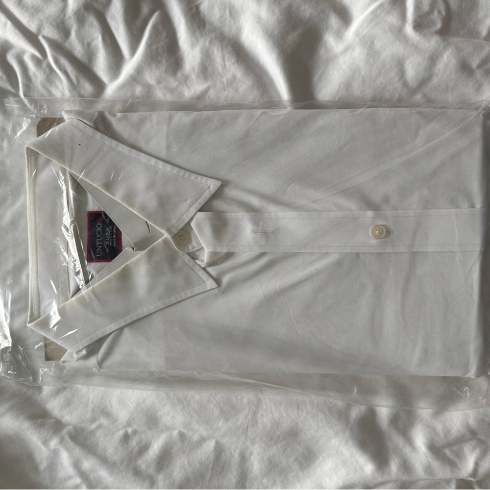 UNTUCKit Classic White Dress Shirt